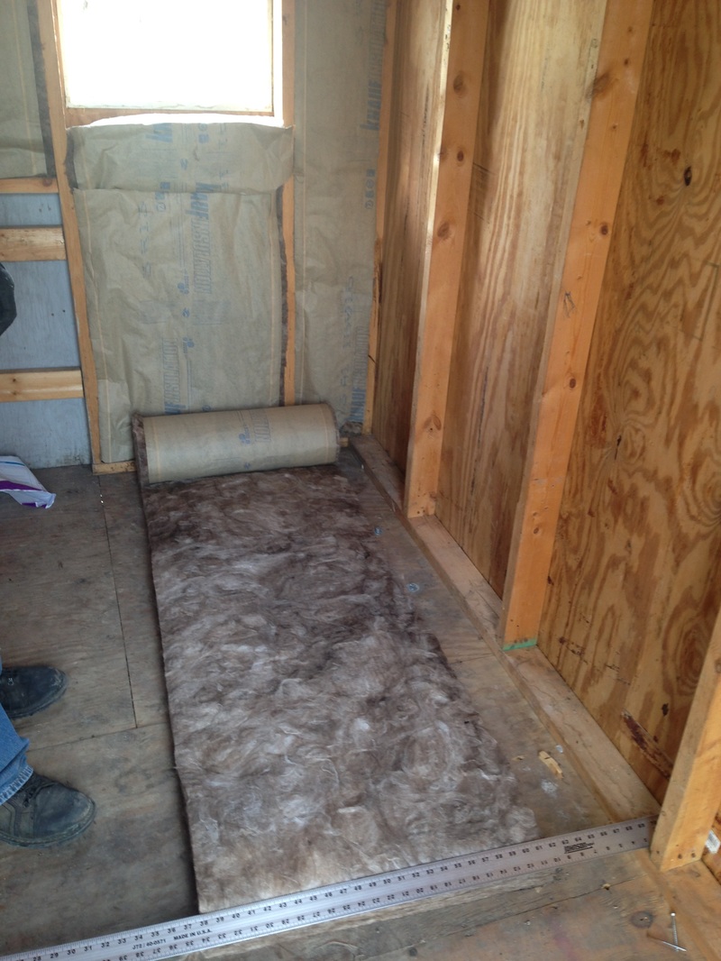 How to insulate a chicken coop