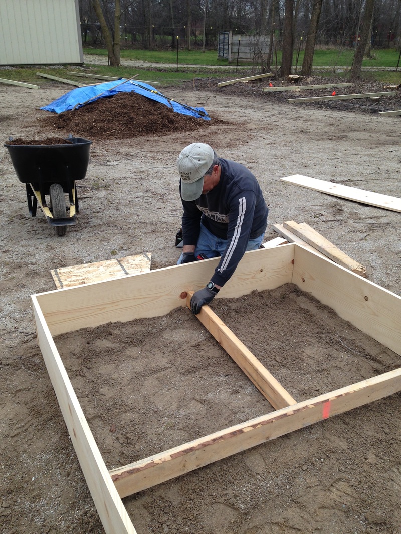 How to construct raised garden beds
