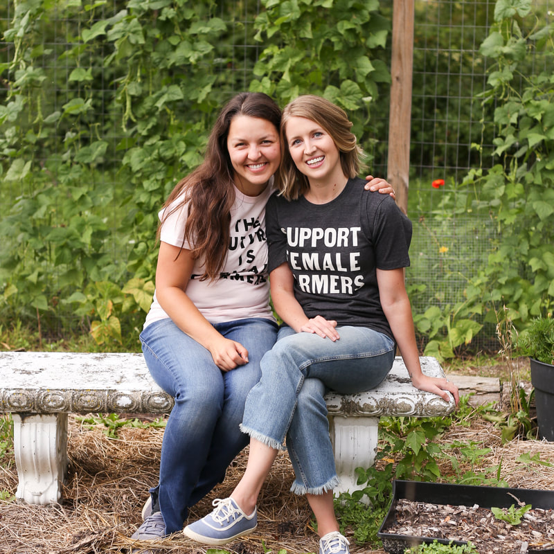 Kelsey Jorissen and Becca Tetzlaff of The Positively Green Podcast